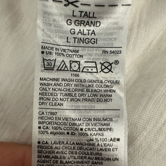 Old Navy Everywear L Tall White T Shirt Red Strawberry Print - Picture 4 of 4